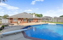 1517 Hunters Ridge Drive W, Mobile, AL 36695