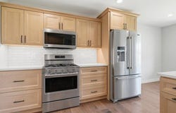239 Gavin Circle, Peosta, IA 52068