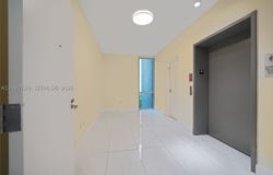 16385 Biscayne Blvd, North Miami Beach, FL 33160