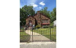 1621 S Main Street, Carthage, MO 64836