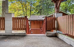 2730 KISMET Way, Eugene, OR 97405
