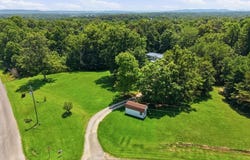 109 Doug Luna Road, Walling, TN 38587