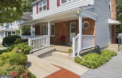 120 S SCOTT AVE, GLENOLDEN, PA 19036