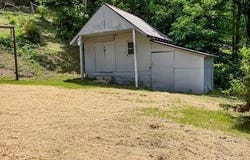 412 Highway 3409, McRoberts, KY 41835