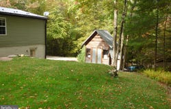 121 RETREAT Road, NEW RINGGOLD, PA 17960