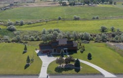 22 Liberty Ln, Cody, WY 82414
