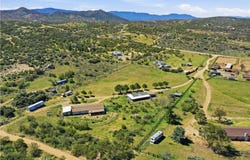 53985 Robin Lane, Aguanga, CA 92536