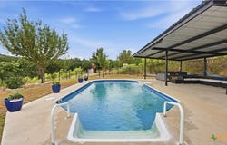 344 E S Fork Rd, Comfort, TX 78013