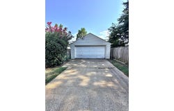 303 E Conway Street, Benton, AR 72015-6211