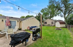 1530 5th Avenue, Silvis, IL 61282