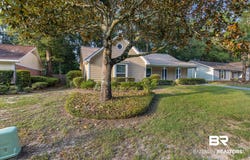5620 Candia Ct, Mobile, AL 36693