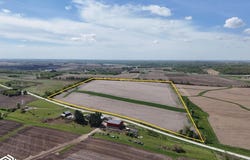 E Bertram Road, Mount Vernon, IA 52314