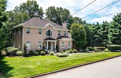 38 Mark Drive, Lincoln, RI 02865