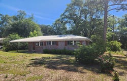 385 Laurel Lane, Camilla, GA 31730