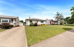 6130 Smith Road, Brook Park, OH 44142