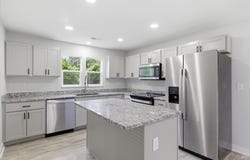 2661 E Division Street, Springfield, MO 65803