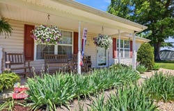 925 MT TORREY RD, LYNDHURST, VA 22952