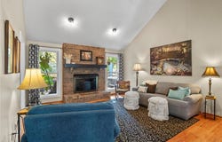 701 Benjamin Avenue, Gower, MO 64454