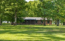 2156 Poor Farm Road, Murray, KY 42071