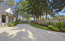 2595 CRESCENT Ave, Eugene, OR 97408