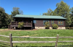 52 Hackett Gragg Road, Newland, NC 28657