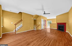 523 JACOBSEN Drive, NEWARK, DE 19702