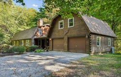 370 Mccurdy Road, New Boston, NH 03070