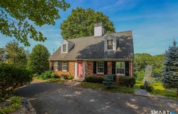 87 Phoenix Drive, Groton, CT 06340