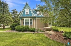 602 highway 25, De Smet, SD 57213