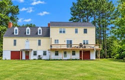 35257 CATS POINT LN, PAINTER, VA 23423