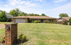 9005 Copper Oaks Lane, Fort Smith, AR 72903