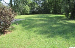 100 E Clay Street, Smithton, MO 65350