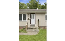 1259 E Berkeley Street, Springfield, MO 65804