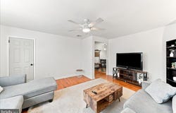 38 E STRATFORD Avenue, LANSDOWNE, PA 19050