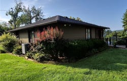 18 Margo Lane, Senecaville, OH 43780