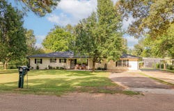 400 Crestview, Hughes Springs, TX 75656