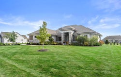 235 Four Winds Ct, Hartland, WI 53029