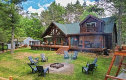 1255 GANDER DR, Eagle River, WI 54521