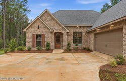 143 Ashwood Lane, Mendenhall, MS 39114