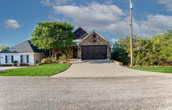 115 Turnberry Loop, Graford, TX 76449