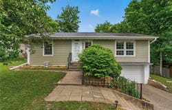 2390 Chateau Lane, Mound, MN 55364