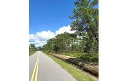 250 Smith St lot: 20, Eastpoint, FL 32328