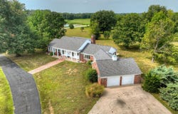 202 Gardner Drive, Lamar, MO 64759