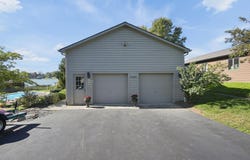 1200 E Choctaw Drive, London, OH 43140