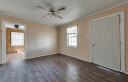 310 SE 3rd St, Andrews, TX 79714