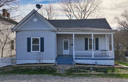 137 LAGRANGE Street, Pulaski, VA 24301