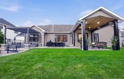 1104 Morningside Lane, Mahomet, IL 61853