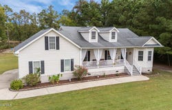 75 Seaview Court, Bath, NC 27808