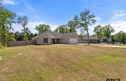 19379 Cedarpark Pl, Lindale, TX 75771