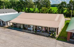 551 E Union St, Gleason, TN 38229
